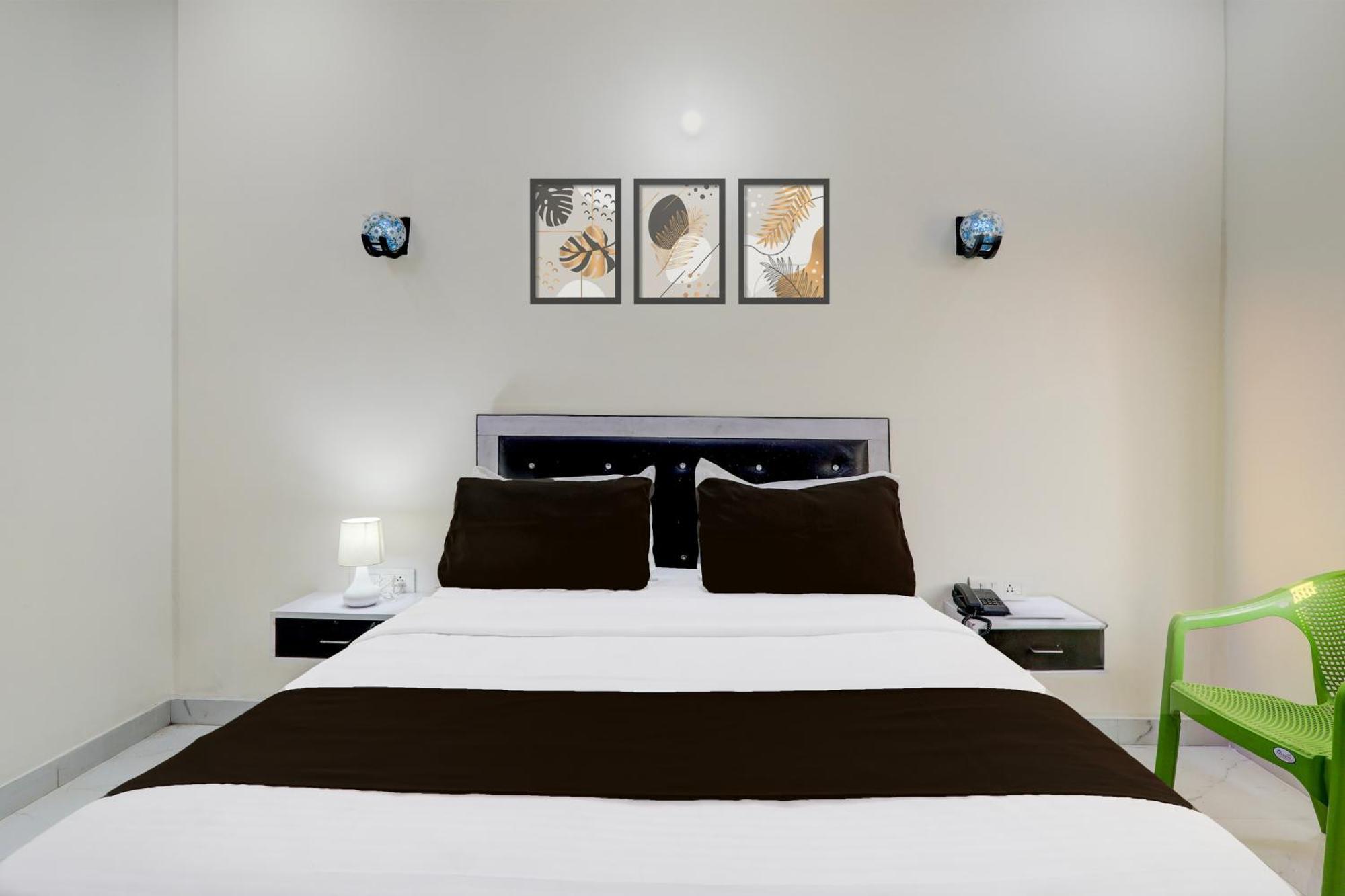 Banthra Sikandarpur Super Hotel O Banthara Near Airport מראה חיצוני תמונה